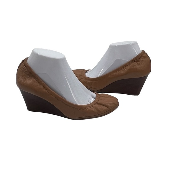 Tory Burch Golden Brown Leather Eddie Wedges Size 8 Women's - Picture 1 of 12